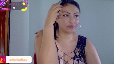 NanaJuicy live cam on Cam4