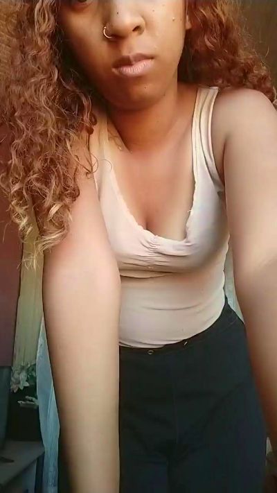 Nanah97 live cam on Cam4