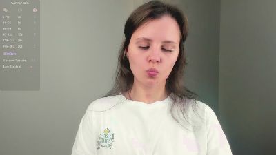 NanceeNesvig live cam on Cam4
