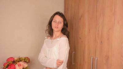 NanceeNesvig live cam on Cam4