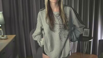 NanceyCrews live cam on Cam4