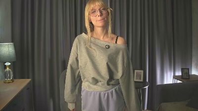 NanceyCrews live cam on Cam4