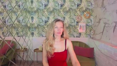 NancyGentle live cam on Cam4
