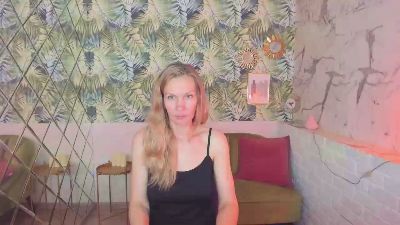 NancyGentle live cam on Cam4