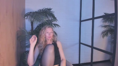 NancyGentle live cam on Cam4