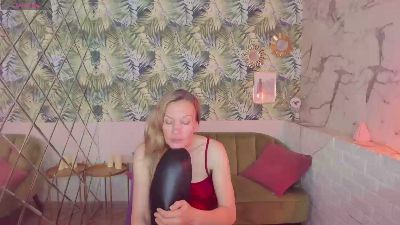 NancyGentle live cam on Cam4