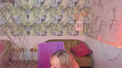 NancyGentle live cam on Cam4