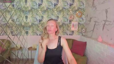 NancyGentle live cam on Cam4
