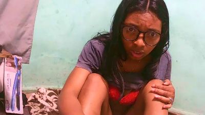 Nancyshine live cam on Cam4