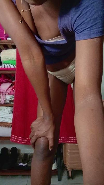 Nanie live cam on Cam4