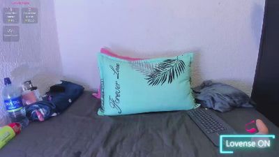 Naniis_wish live cam on Cam4
