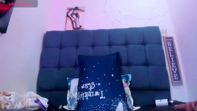 Naniis_wish live cam on Cam4