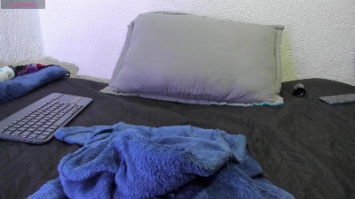 Naniis_wish live cam on Cam4