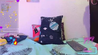 Naniis_wish live cam on Cam4