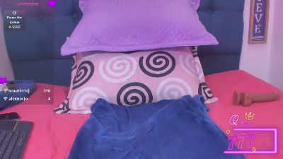 Naniis_wish live cam on Cam4