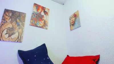 Naniis_wish live cam on Cam4