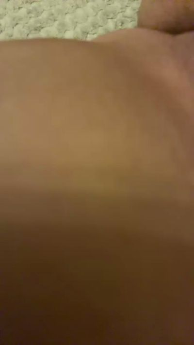 Nanou93 live cam on Cam4