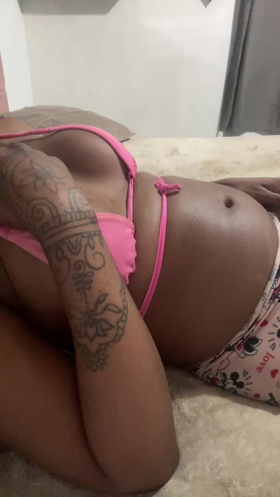 NaomiThompson live cam on Cam4