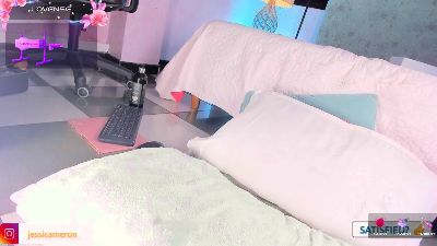 Naomi_Collins live cam on Cam4