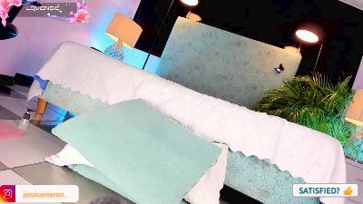 Naomi_Collins live cam on Cam4