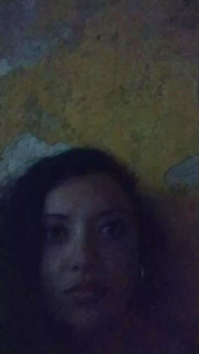 Naqui28 live cam on Cam4