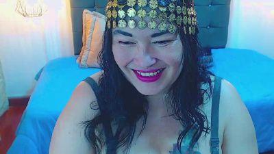 Nari_1 live cam on Cam4