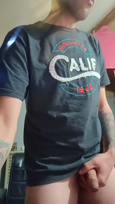 NashRock live cam on Cam4