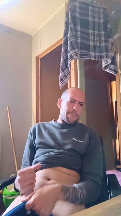 NashRock live cam on Cam4