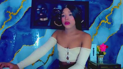 Nashla_D live cam on Cam4