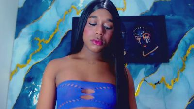 Nashla_D live cam on Cam4