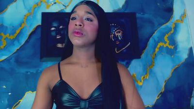 Nashla_D live cam on Cam4