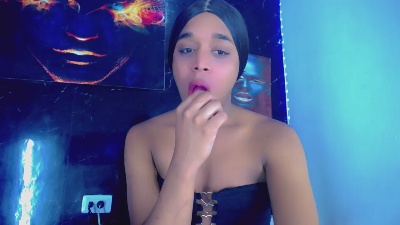 Nashla_D live cam on Cam4