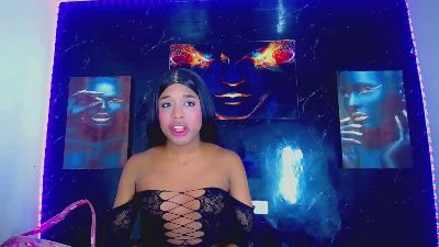 Nashla_D live cam on Cam4