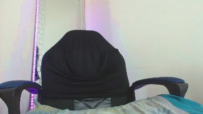 Nassh18 live cam on Cam4
