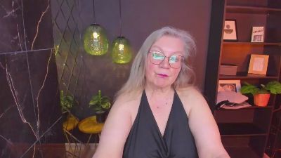 Natali_Cloud live cam on Cam4