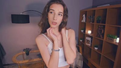 NatalieDubord live cam on Cam4