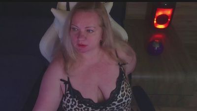 Natalli888 live cam on Cam4