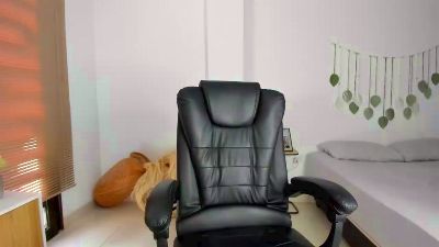 NatalyFitt live cam on Cam4