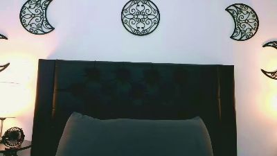 NatalyGuzman26 live cam on Cam4
