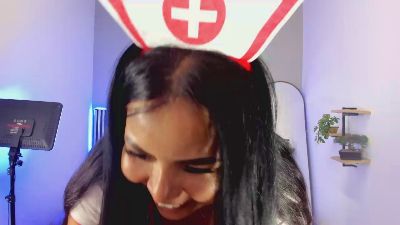 Nataly_Freckles live cam on Cam4