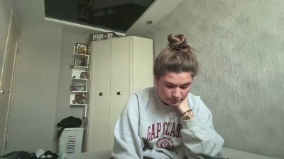 NatalyaTignor live cam on Cam4