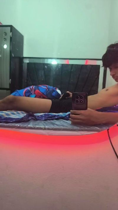 Natan_lion0 live cam on Cam4