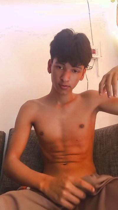 Natan_lion0 live cam on Cam4