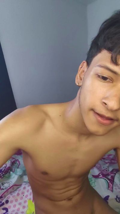 Natan_lion0 live cam on Cam4