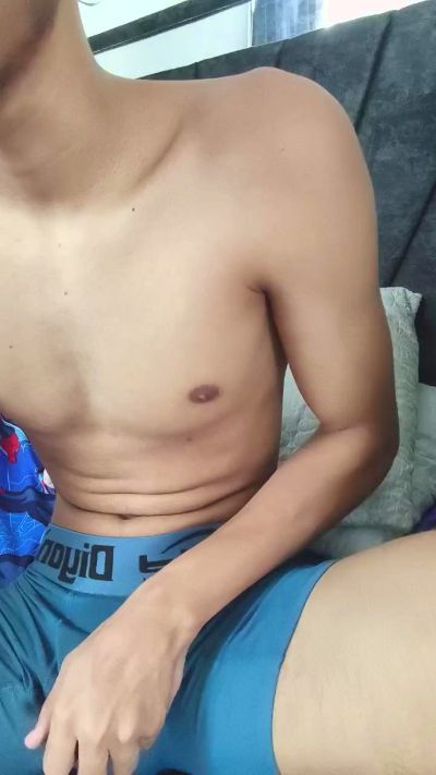 Natan_lion0 live cam on Cam4