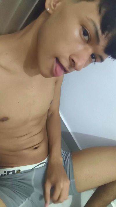 Natan_lion0 live cam on Cam4