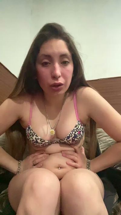 Natasha4 live cam on Cam4