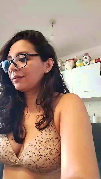 NatashaSloane live cam on Cam4