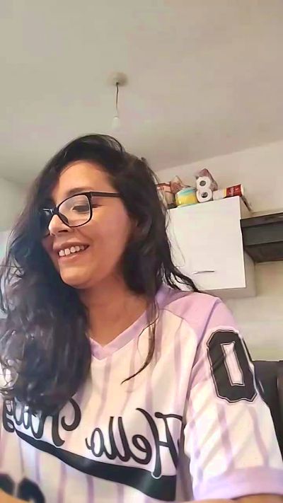 NatashaSloane live cam on Cam4