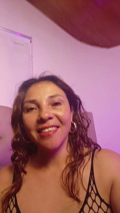 Natasha_Claus live cam on Cam4